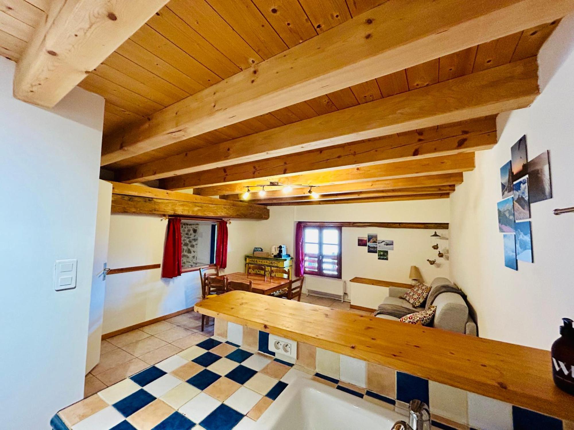 Au Pied Du Chateau- Parking Wifi Jardin - Clg Savoie Freterive Zewnętrze zdjęcie